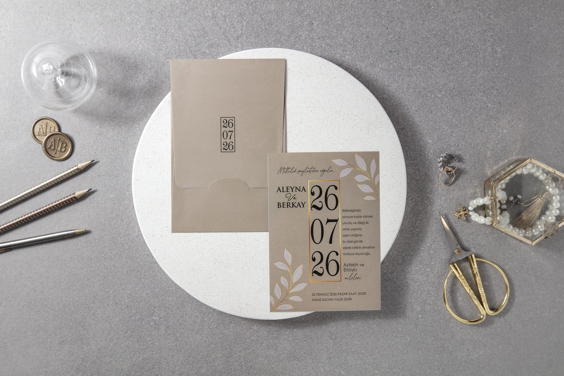 Fenomen Davetiye 7098