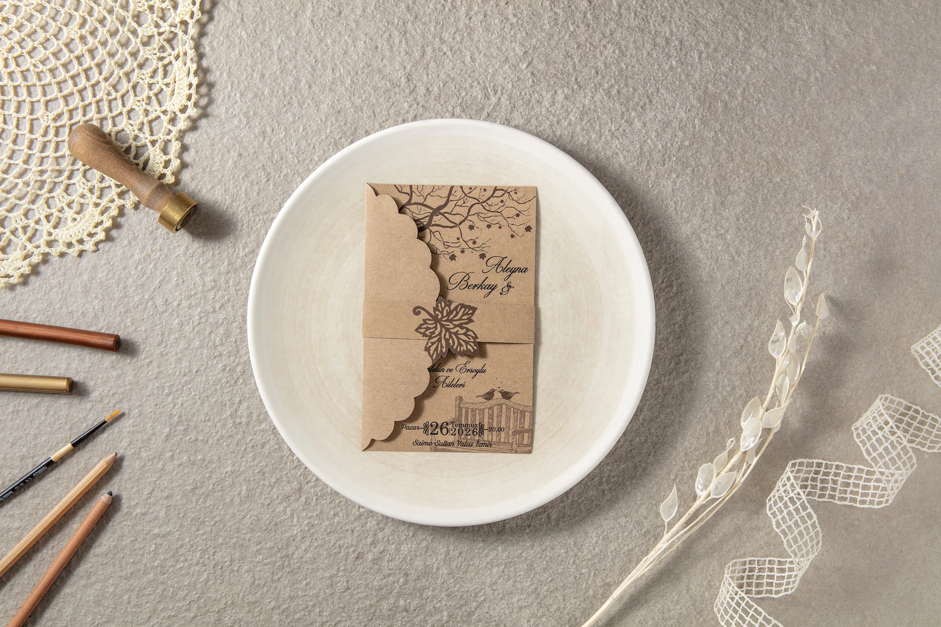 Fenomen Davetiye 7051