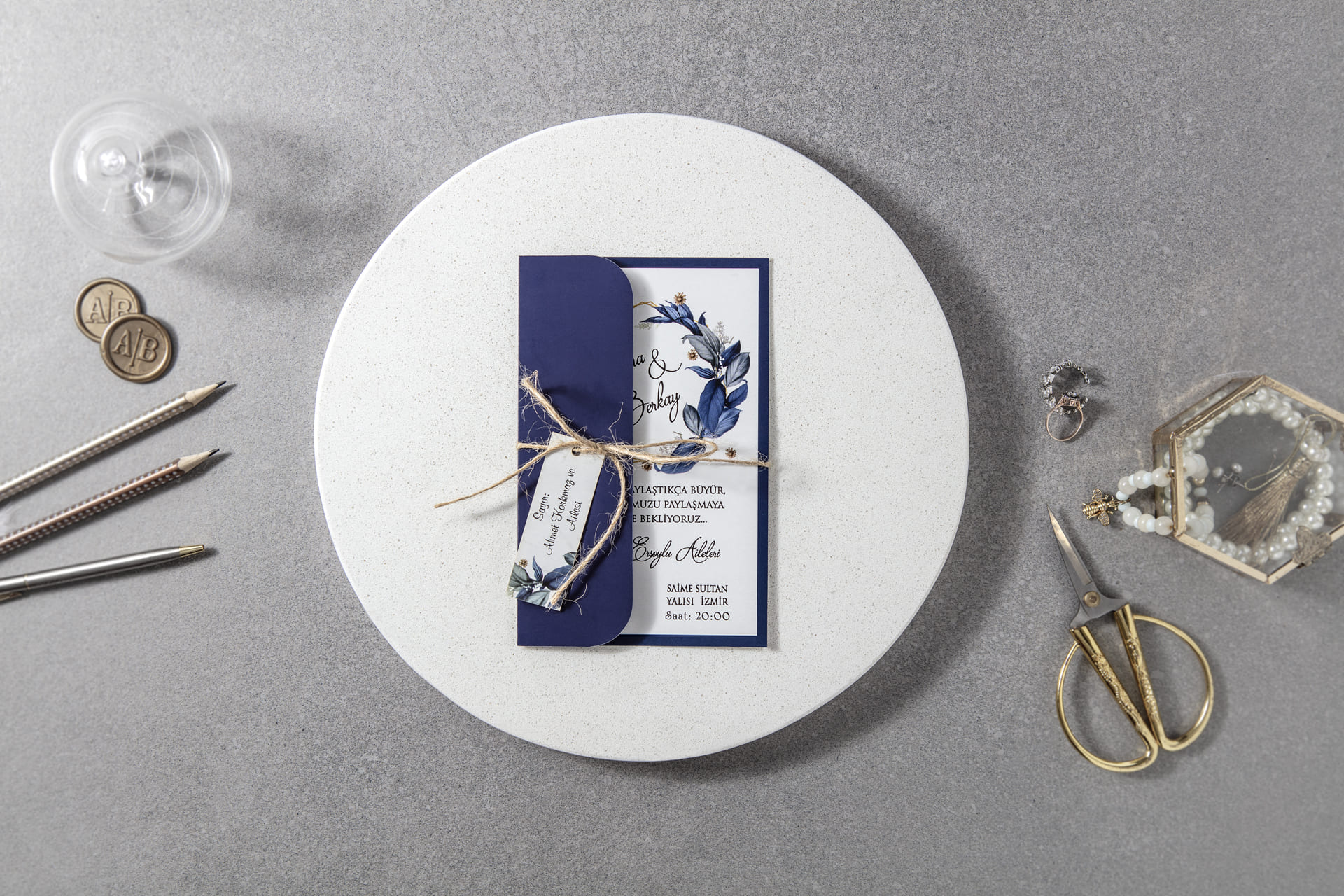 Fenomen Davetiye 7001